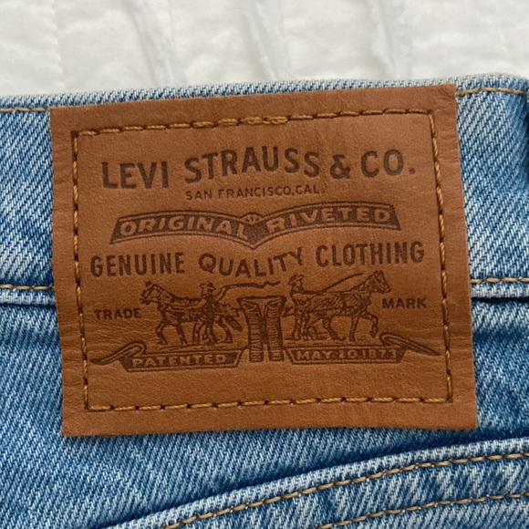 Levi ribcage straight jeans in the size 25 cropped - Picture 4 of 6